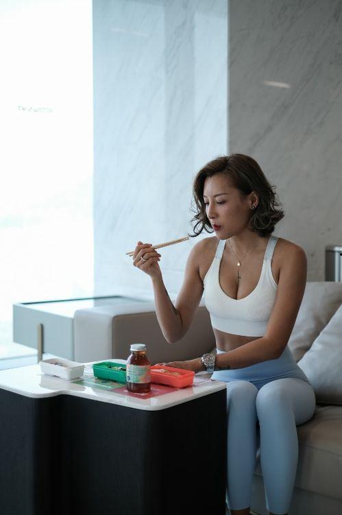 网红健身博主吃瓜是谁啊,揭秘网红健身博主“吃瓜”背后的故事 第2张 网红健身博主吃瓜是谁啊,揭秘网红健身博主“吃瓜”背后的故事 第2张
