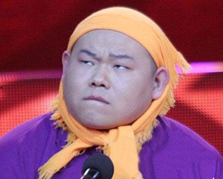 岳云鹏爆料潘长江视频,揭秘娱乐圈幕后趣事