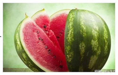 咸阳网红吃瓜群微信号,揭秘网络红人的幕后故事 第3张 咸阳网红吃瓜群微信号,揭秘网络红人的幕后故事 第3张