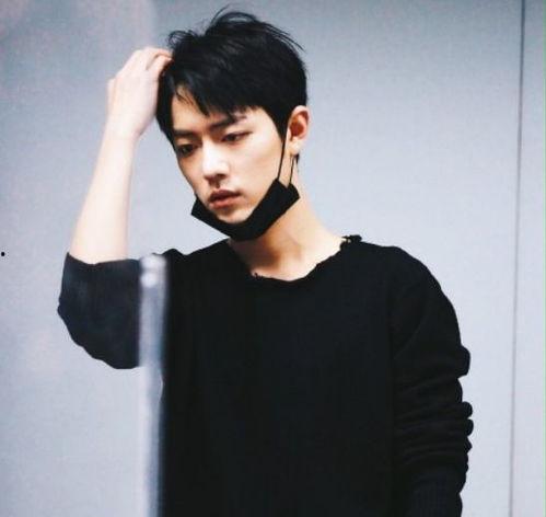 圈内爆料肖战和李沁,幕后故事曝光引热议 第3张 圈内爆料肖战和李沁,幕后故事曝光引热议 第3张