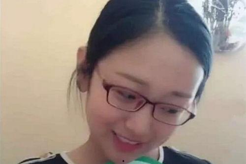 抖音网红憨憨倩吃瓜视频,揭秘抖音网红的幕后故事 第2张 抖音网红憨憨倩吃瓜视频,揭秘抖音网红的幕后故事 第2张