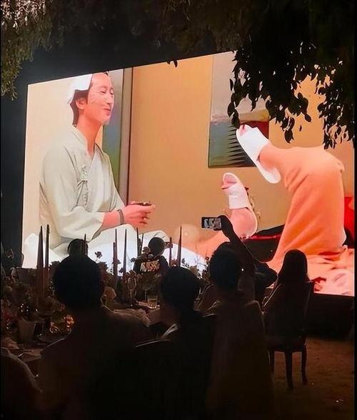 何超莲伴娘爆料了吗视频,揭秘婚礼幕后故事 第3张 何超莲伴娘爆料了吗视频,揭秘婚礼幕后故事 第3张