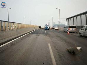 郑州渣土车爆料新闻,揭秘背后安全隐患与监管挑战  第3张